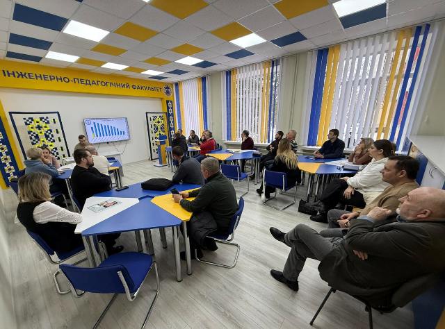 Обговорення питань